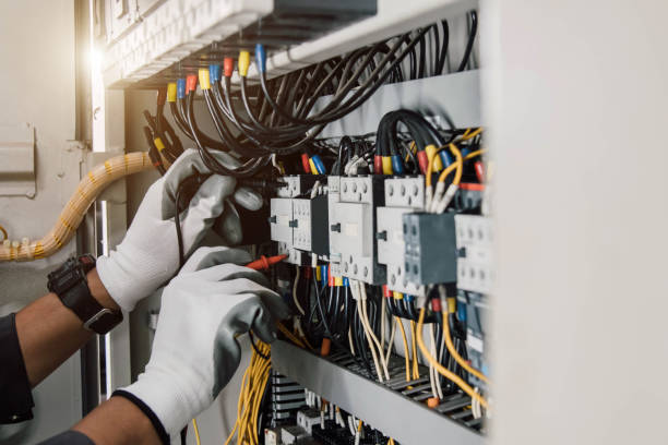 Best Licensed Electrician  in Oyster Creek, TX